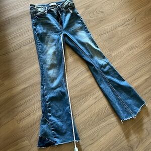 Vervet flare leg size 28
SOLD on another site